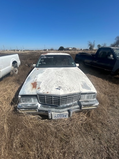1993 WHITE CADILLAC