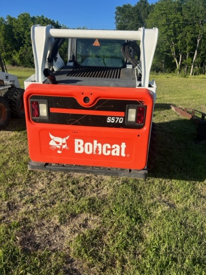 2018 MODEL BOBCAT S570 SKIDSTEER