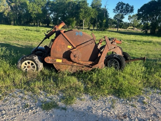 OLD DRAG TYPE PAN SCRAPER