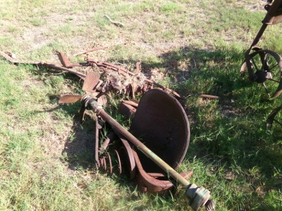 Misc Tractor Pieces