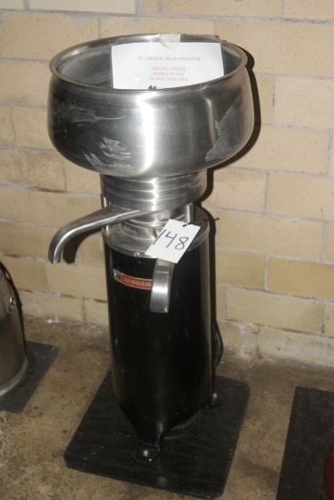 MCCORMICK -DEERING CREAM SEPARATOR