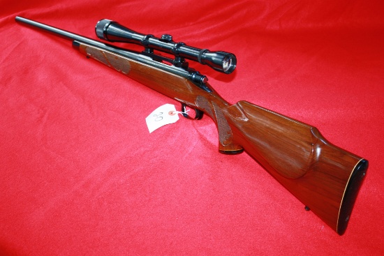 Remington 700 BDL .22-250 Bull Barrel w/Weaver Scope