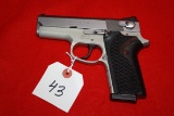 Smith & Wesson 3913 9mm Pistol