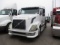 2004 VOLVO VNL64T-610 Conventional