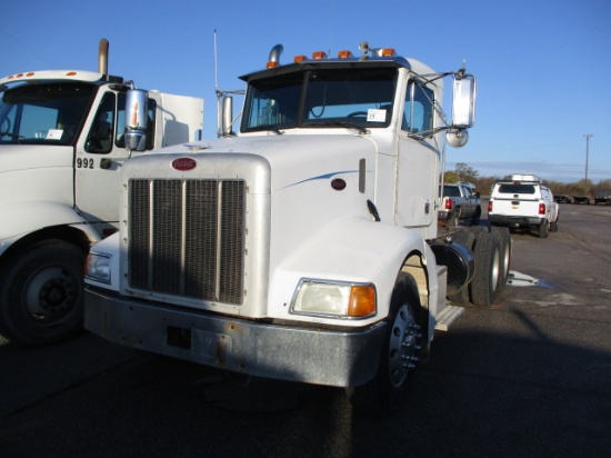 2003 PETERBILT 385 Conventional