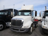 2005 INTERNATIONAL 8600 Conventional