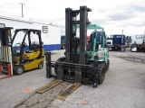 2000 MITSUBISHI FD45 Fork Lift