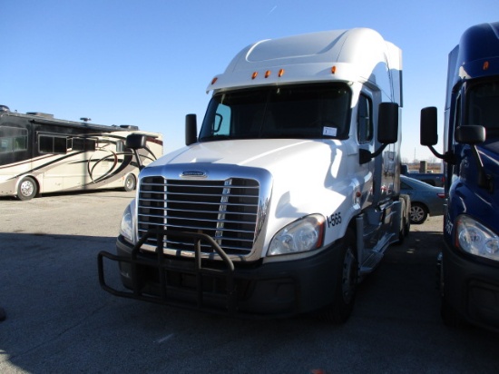 2015 FREIGHTLINER CA12564ST Cascadia Evolution Conventional