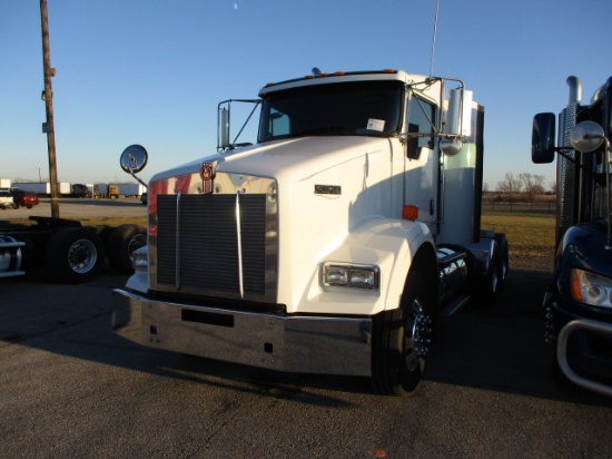 2013 KENWORTH T800 Conventional