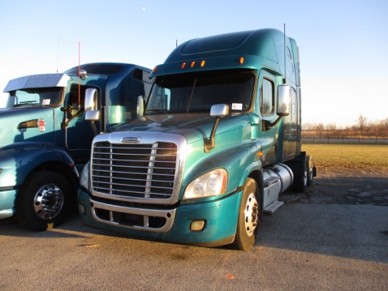 2012 FREIGHTLINER CA12564ST Cascadia Conventional