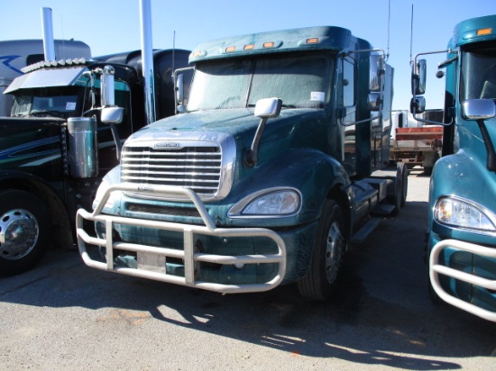 2006 FREIGHTLINER CL12064ST Columbia Conventional