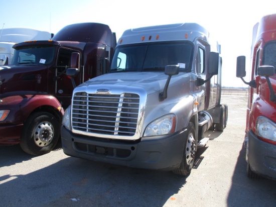 2014 FREIGHTLINER CA12564ST Cascadia Conventional