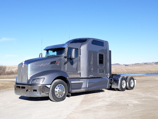 ONLINE ONLY- Truck Tractors & Trailers