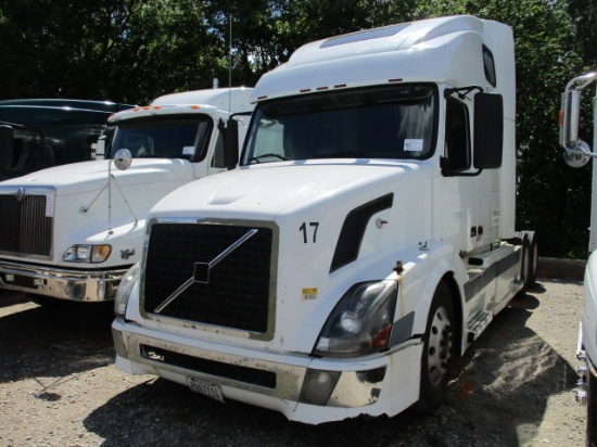 2006 VOLVO VNL64T-670 Conventional