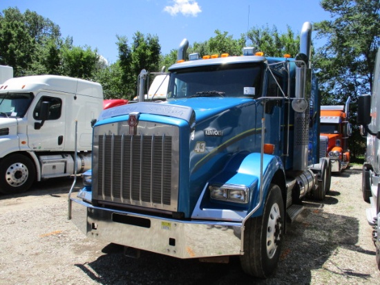 2014 KENWORTH T800 Conventional