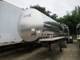 2013 WALKER 43 Ft. Stainless Steel Insulated Tanker
