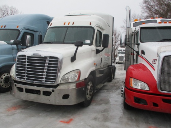 2014 FREIGHTLINER CA12564ST Cascadia Conventional Evolution