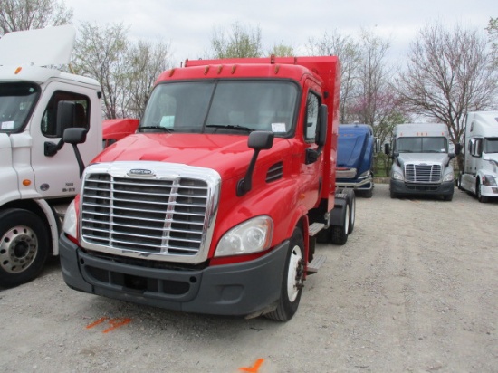 2014 FREIGHTLINER CA11364ST Cascadia Conventional