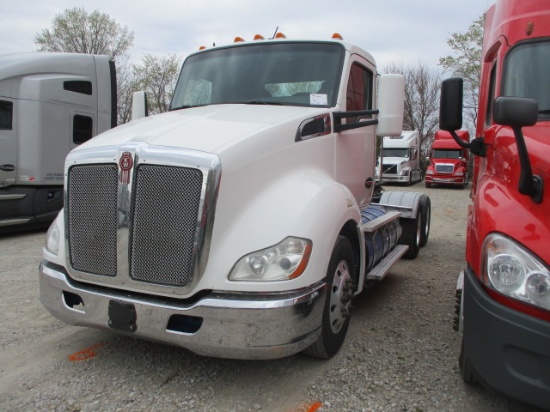 2015 KENWORTH T680 Conventional