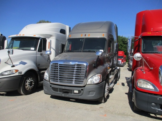 2014 FREIGHTLINER CA12564ST Cascadia Conventional