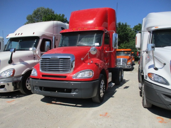 2013 FREIGHTLINER CL12064ST Columbia Glider Kit