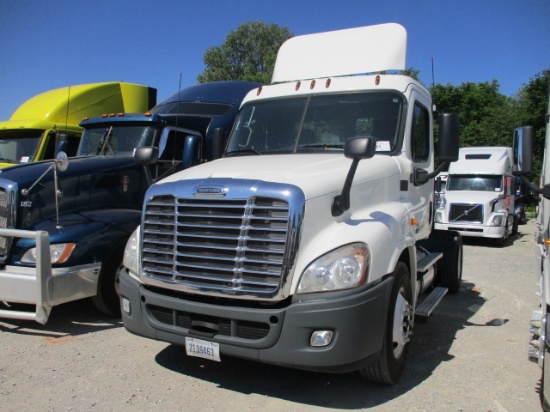 2013 FREIGHTLINER CA12564ST Cascadia Conventional