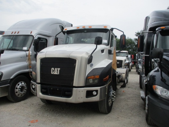 2015 CATERPILLAR CT660 Conventional