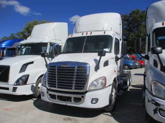 2016 FREIGHTLINER CA11364ST Cascadia Conventional