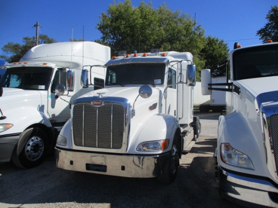 2014 PETERBILT 384 Ultra Cab Conventional