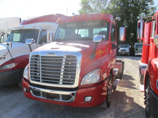 2012 FREIGHTLINER CA12564ST Cascadia Conventional