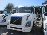 2014 VOLVO VNL300 Conventional