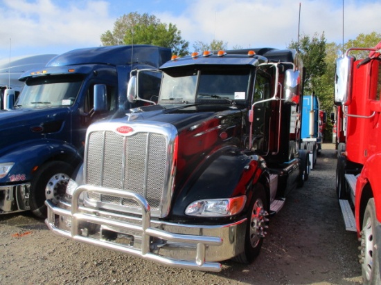 2014 PETERBILT 386 Conventional