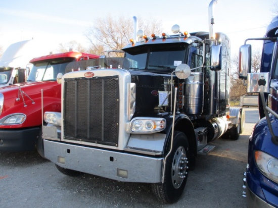 2014 PETERBILT 388 Ultra Cab Conventional