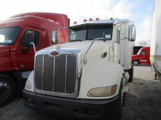 2011 PETERBILT 386 Conventional, NON-RUNNER