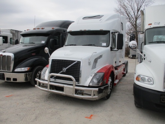 2006 VOLVO VNL64T-780 Conventional