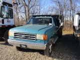 1988 FORD F-450 Super Duty Stake Bed Truck
