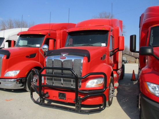 2017 PETERBILT 579 Ultra Cab Conventional