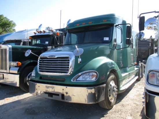 2005 FREIGHTLINER CL12064ST Columbia Conventional