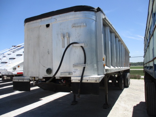 1978 CMC 32 Ft. Tri-Axle Frameless Aluminum End Dump