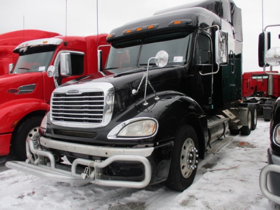 2017 FREIGHTLINER CL13064ST Columbia Glider Kit