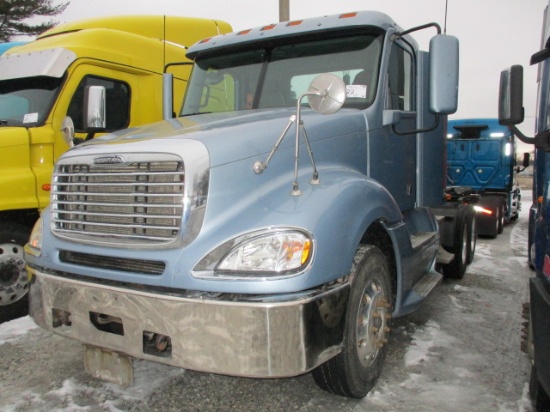 2014 FREIGHTLINER CL12064ST Columbia Glider Kit