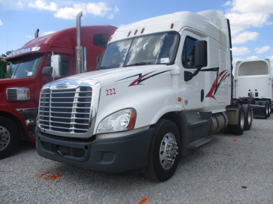 2014 FREIGHTLINER CA12564ST Cascadia Conventional