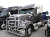 2022 FREIGHTLINER 122SD CD12264DT Conventional