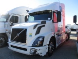 2016 VOLVO VNL64T-670 Conventional