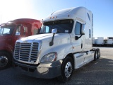 2013 FREIGHTLINER Cascadia CA12564ST Conventional