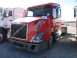 2007 VOLVO VNL64T-610 Conventional