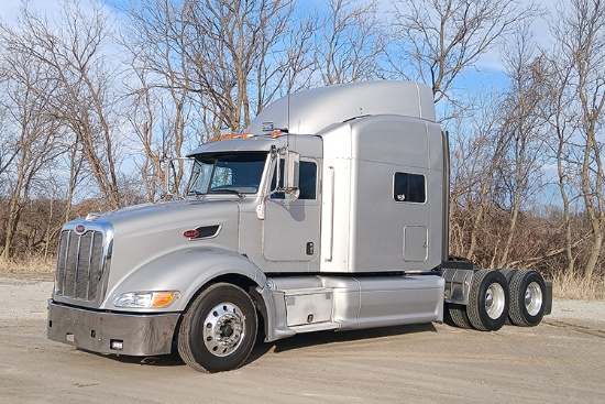 2014 PETERBILT 386 Glider Kit