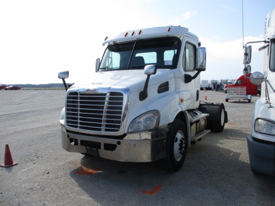 2013 FREIGHTLINER Cascadia CA11342ST Conventional