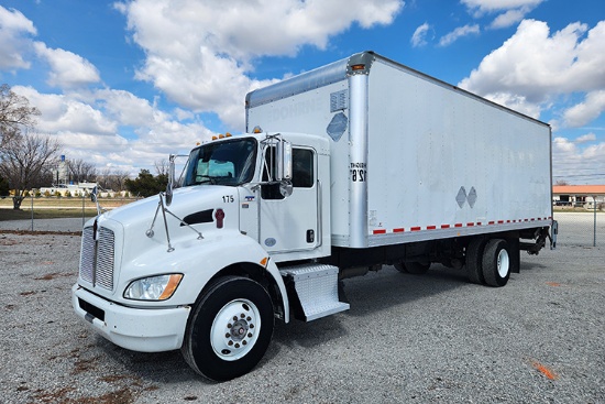 2012 KENWORTH T270 Van Truck