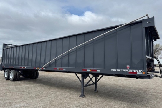 2022 RTR 46 Ft. Steel Live Bottom